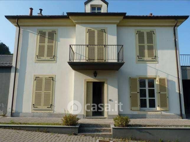 Villetta a schiera in residenziale in Strada Gherzi 24