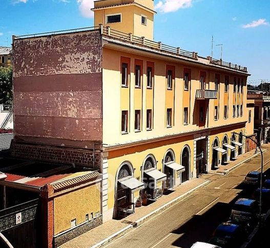 Ufficio in commerciale in Lungotevere Testaccio