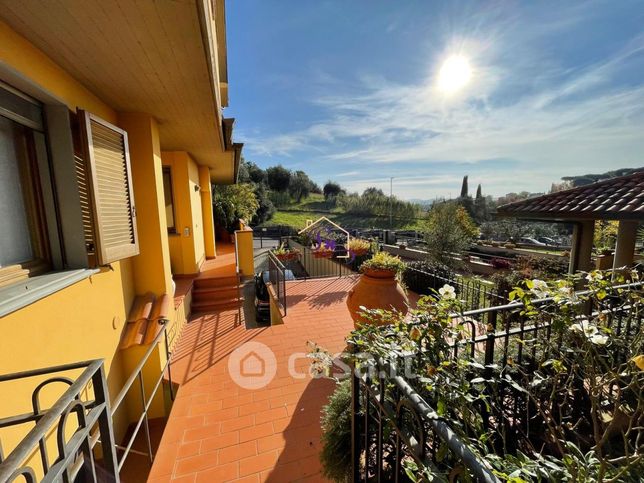 Villa in residenziale in 