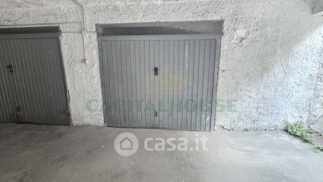 Box/posto auto in residenziale in Via Degli Olmi