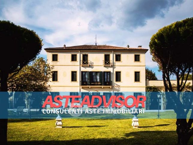 Villa in residenziale in Via Albarea 51