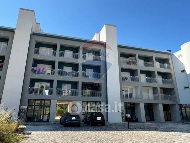 Appartamento in residenziale in Via Alfonso Palitti 4