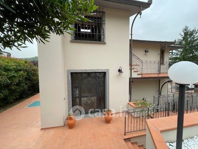 Villa in residenziale in Via Morandaccio