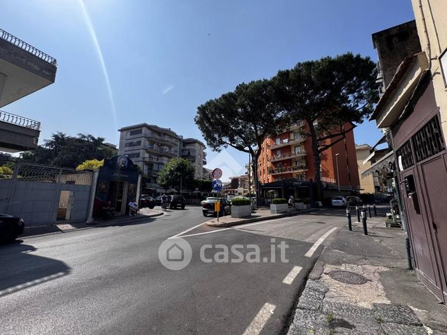Box/posto auto in residenziale in Via Belvedere 157