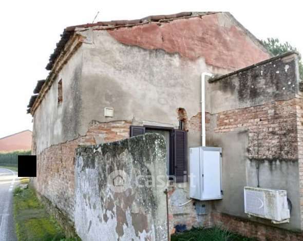 Casa indipendente in residenziale in Via Treponti