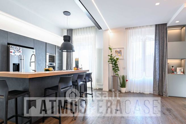 Appartamento in residenziale in Via G. Camozzi 118