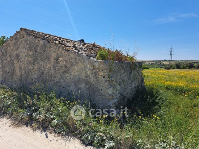 Terreno agricolo in commerciale in 