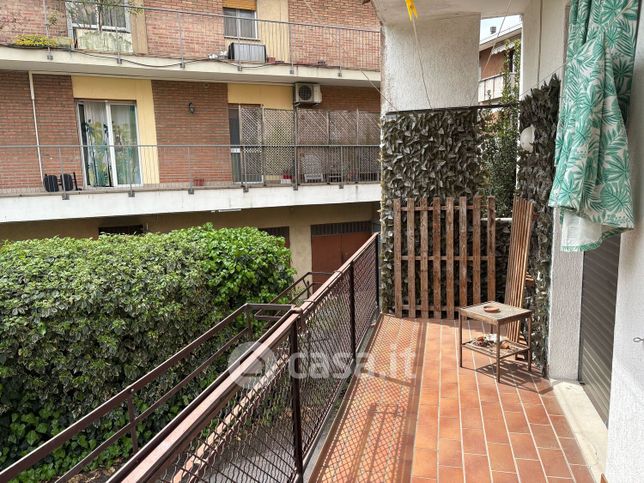 Appartamento in residenziale in Via Giovanni Bertacchi 19