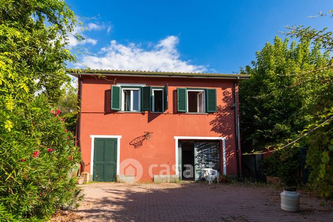 Villa in residenziale in V.Tridentina