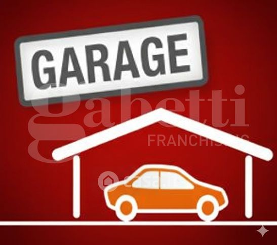 Box/posto auto in residenziale in Via alle Scuole 25
