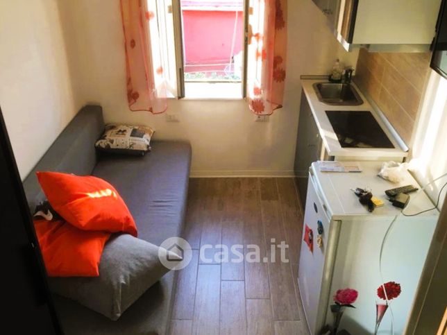 Appartamento in residenziale in Via Acate 68