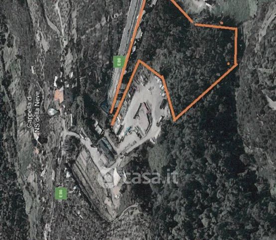 Terreno agricolo in commerciale in Via Madonna della Neve