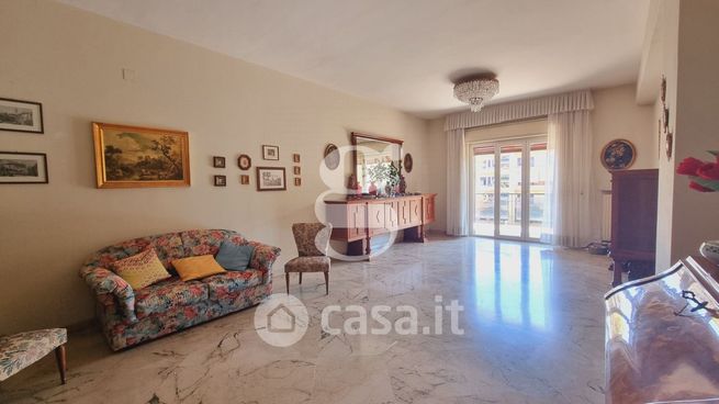 Appartamento in residenziale in Piazza Generale G. Nastasi 12