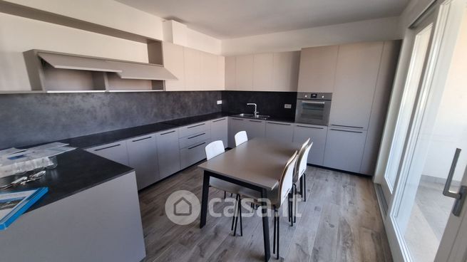 Appartamento in residenziale in Via Tripoli