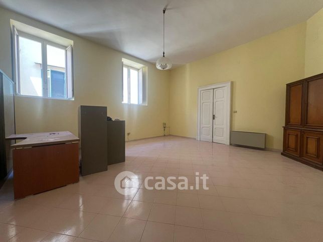 Ufficio in commerciale in Corso Nazionale