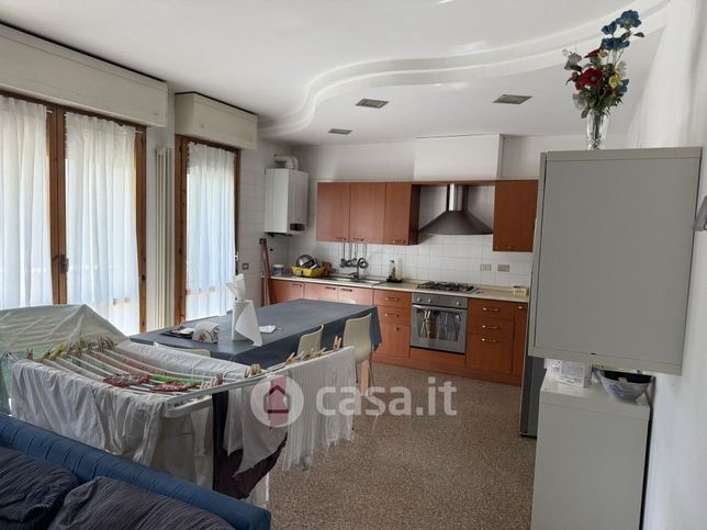 Appartamento in residenziale in Viale Potenza