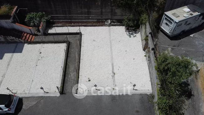 Box/posto auto in residenziale in Via Litteri 250