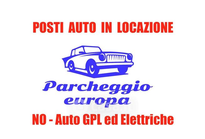 Box/posto auto in residenziale in Via Alcide de Gasperi 80