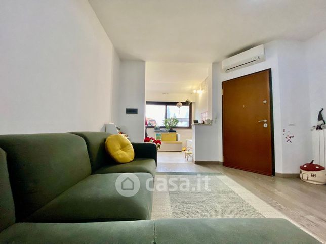 Appartamento in residenziale in Strada Foce Verde