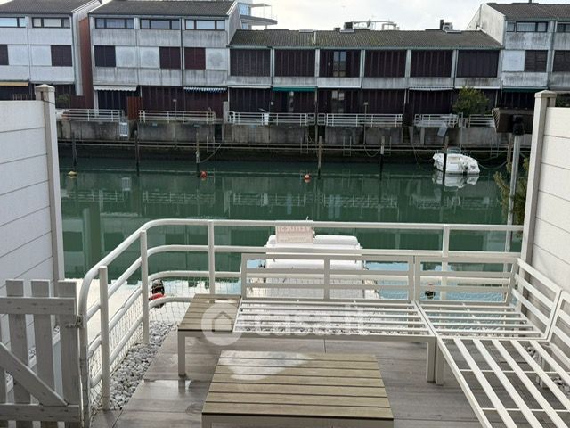 Villetta a schiera in residenziale in Isola Punta Faro