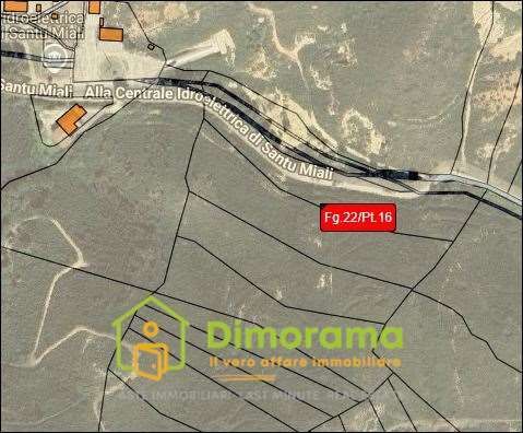 Terreno agricolo in commerciale in Via G. Garibaldi