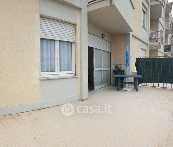 Appartamento in residenziale in Viale del Tirreno