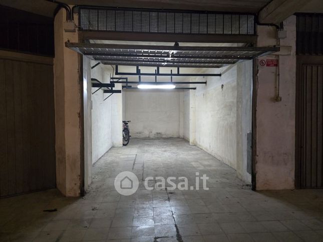 Garage/posto auto in residenziale in Via Salvatore Grande