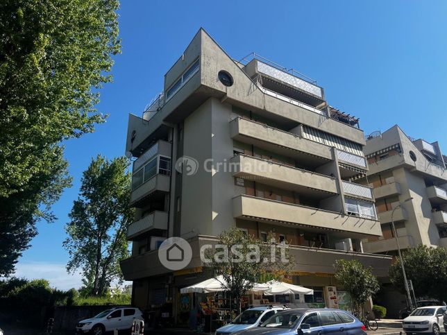 Appartamento in residenziale in Via Ennio Visca 33