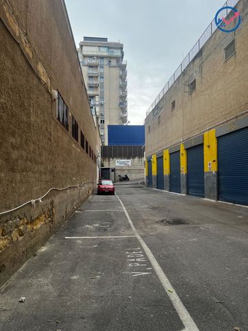 Box/posto auto in residenziale in Via Montepellegrino 157