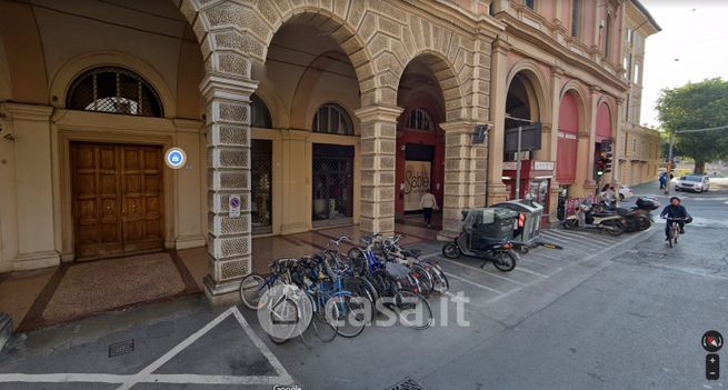 Garage/posto auto in residenziale in Via dei Mille 3