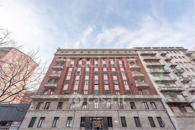 Appartamento in residenziale in Viale Regina Giovanna 32