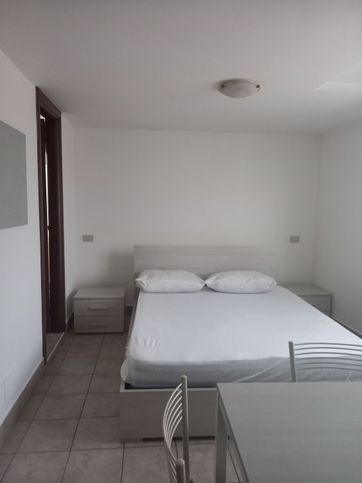 Appartamento in residenziale in Via Emilio Morosini 65