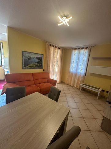 Appartamento in residenziale in Via Montanara 200
