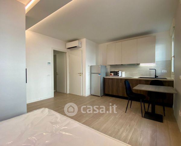 Appartamento in residenziale in Viale San Lazzaro 44