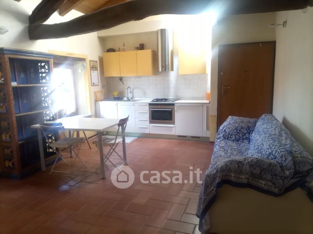 Appartamento in residenziale in Via Billiani 38