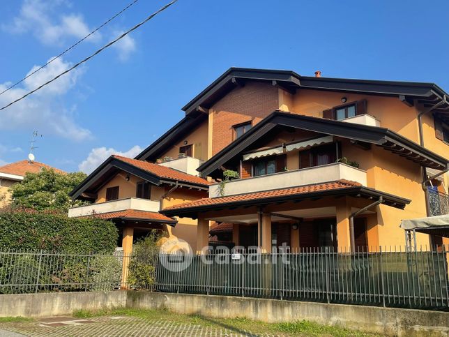 Garage/posto auto in residenziale in Via dell'Ongaro 3