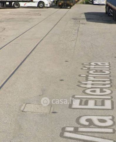Capannone in commerciale in Via ElettricitÃ  41