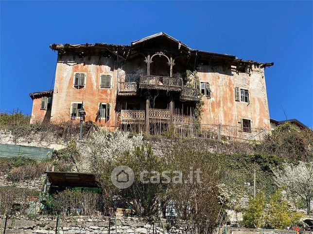 Casa indipendente in residenziale in Via Acquedotto 2
