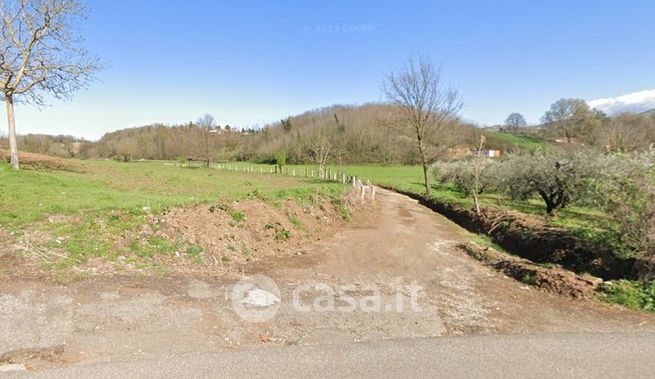 Terreno agricolo in commerciale in Via Valle Santo Spirito 5