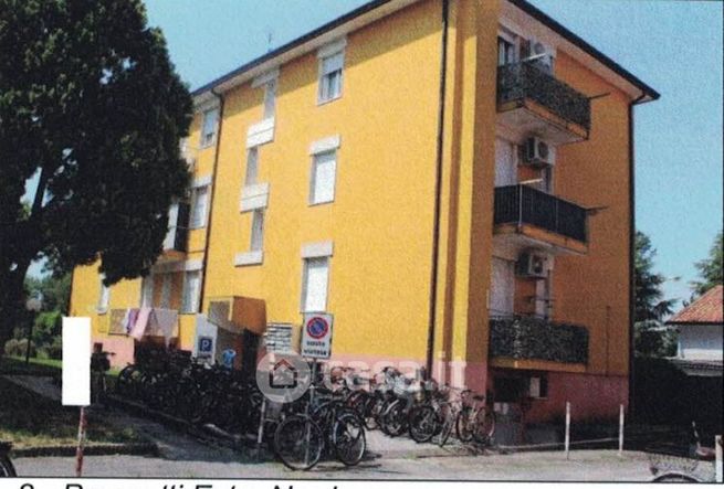 Appartamento in residenziale in Via Giovanni Brotto 6