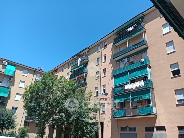 Appartamento in residenziale in Via Pasubio 94