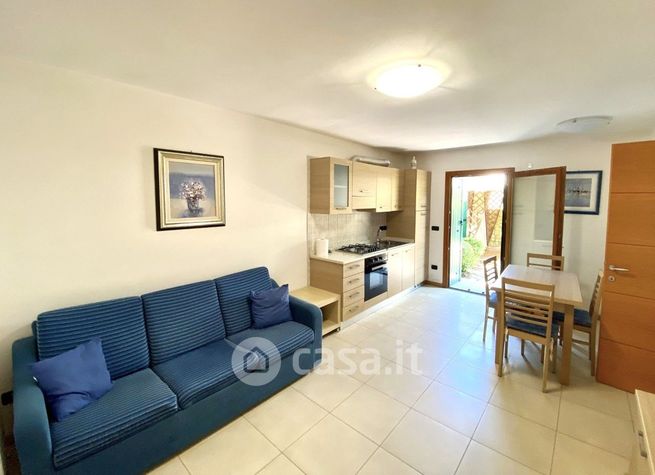 Villetta a schiera in residenziale in Via Pineda