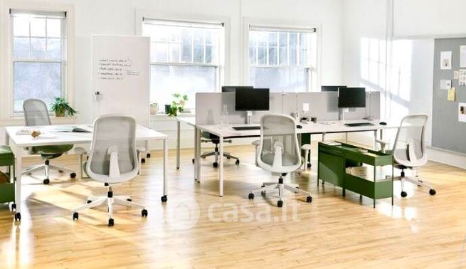 Ufficio in commerciale in