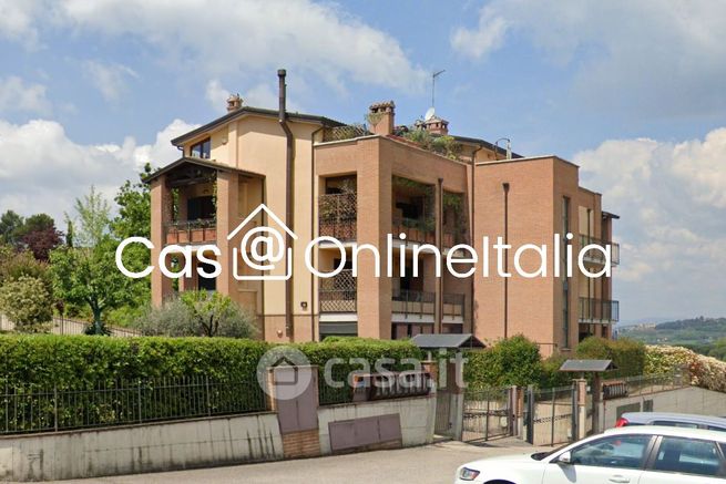 Appartamento in residenziale in Via Don Mario Tiacci 22