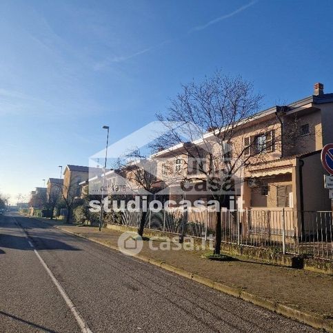 Villetta a schiera in residenziale in Via Don Giovanni Minzoni 4