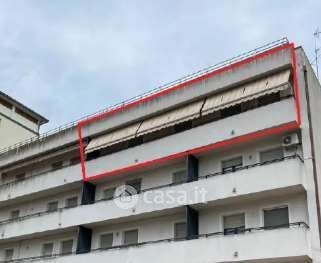 Appartamento in residenziale in Via Fratelli Bandiera