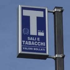 Attivitã /licenza (con o senza mura) in commerciale in Piazza Monsignor Luigi Grassi