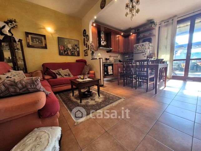 Appartamento in residenziale in Via Prealpi 28