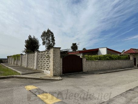 Villa in residenziale in Contrada Fiumara