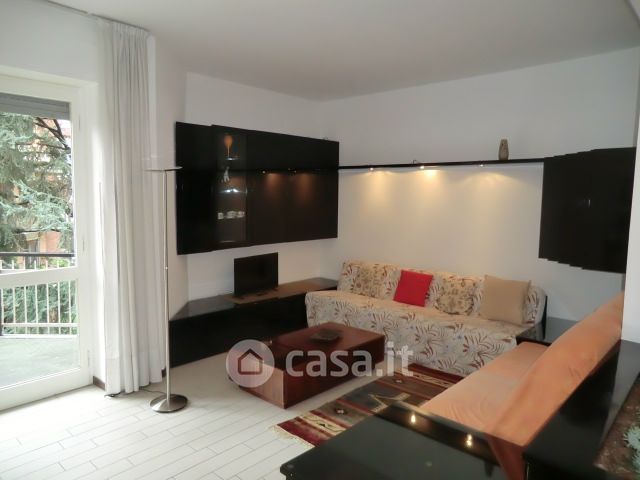 Appartamento in residenziale in Via Negroli